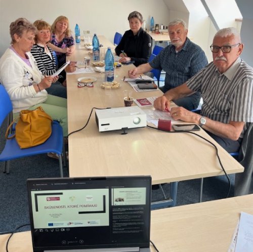 Stretnutie so zástupcami oblastných organizácii Jednoty dôchodcov na Slovensku      “SKÚSENOSTI, KTORÉ POMÁHAJÚ” 